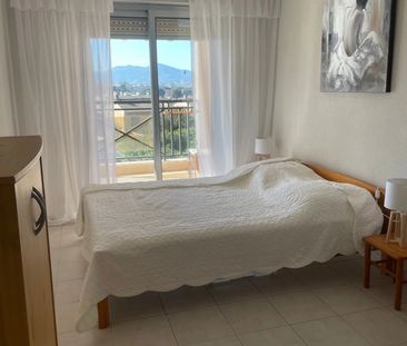 Location Appartement 2 pièces 47m² CANNES 06150 - Photo 2