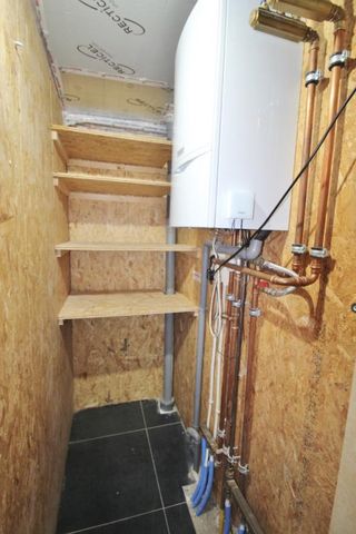 Gerenoveerde woning met 2 slpk voor 1.050 EUR/mnd - Photo 4