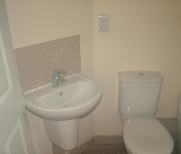1 bedroom maisonette to rent - Photo 6