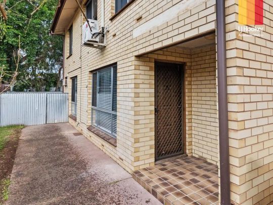 “Prime Payneham Location Offering Lifestyle & Convenience” - Photo 1
