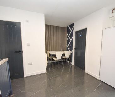 1 bed Room for Rent - Photo 1