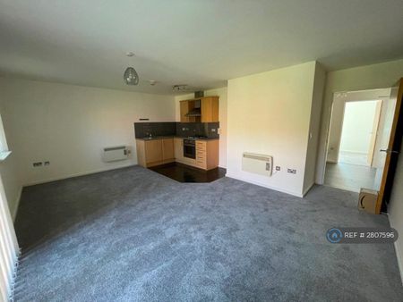 2 bedroom flat to rent - Photo 5