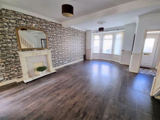 3 bedroom terraced house to rent - Photo 1