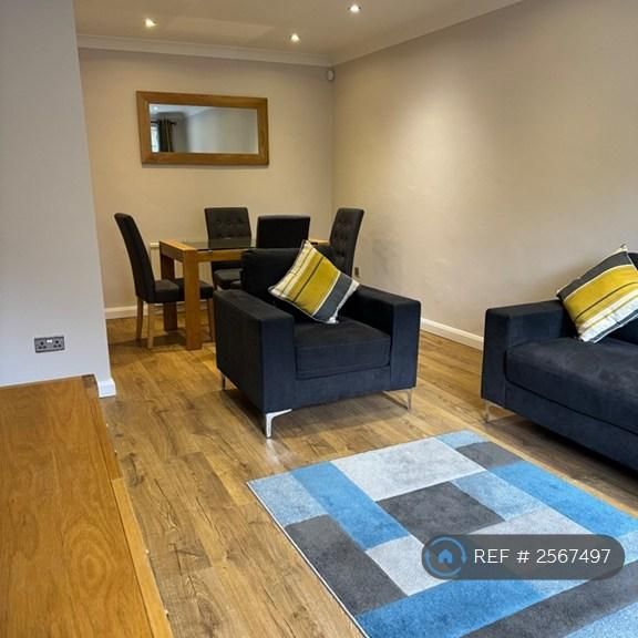 2 bedroom semi-detached house to rent - Photo 1