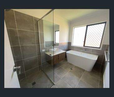 Brand New 4 Bedroom Home - Photo 4