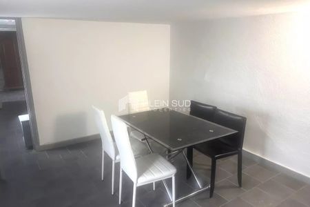 Cannes, 2 P dans maison de ville - Photo 5