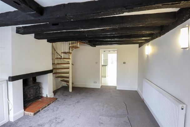 2 bedroom terraced house to rent - Photo 1