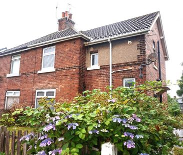 3 bedroom semi-detached house to rent - Photo 4