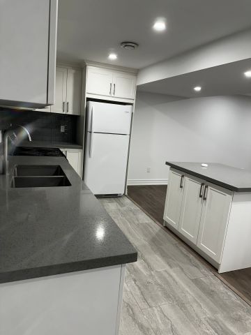 For Lease - 77 Foreht Crescent, Aurora, Ontario - Photo 3