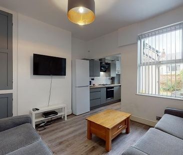 5 bedroom house to rent - Photo 1