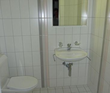 Bel et grand appartement avec cheminée - Photo 4