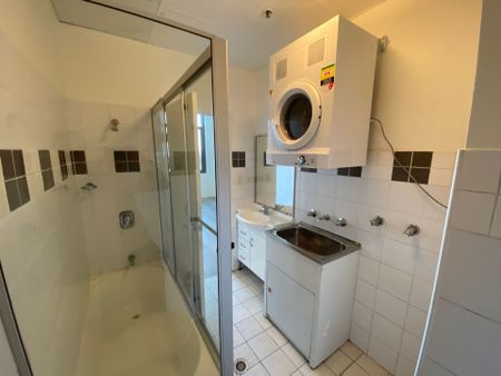 Alpha House Living!!! - Photo 2