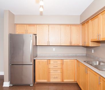 For Lease - 920 Pape Avenue Unit# B, Toronto, Ontario - Photo 4