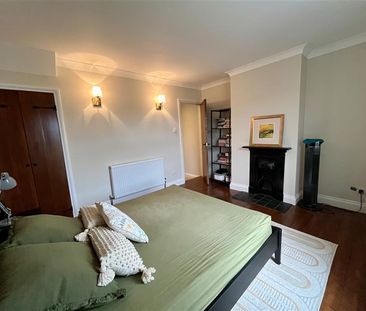 3 bedroom end of terrace house to rent - Photo 1