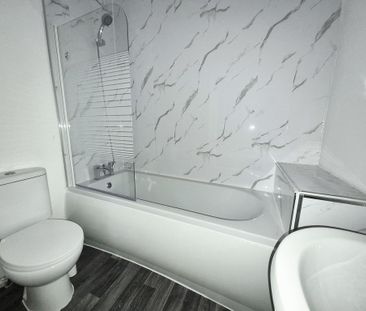 2 bedroom house to rent - Photo 2