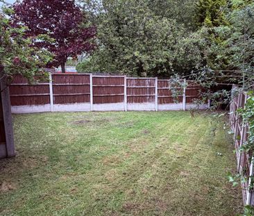 2 bed End of Terrace in Mariner Avenue Edgbaston, Birmingham, B16 9DF - Photo 5