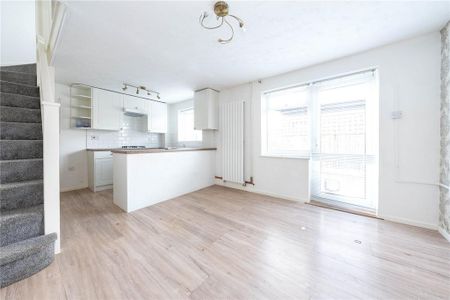 1 bedroom end of terrace house to rent - Photo 3