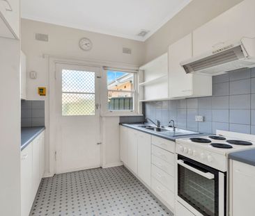 Coastal Living Made Easy - Photo 5