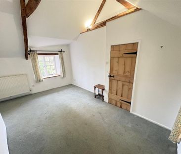 2 bedroom semi-detached house to rent - Photo 5