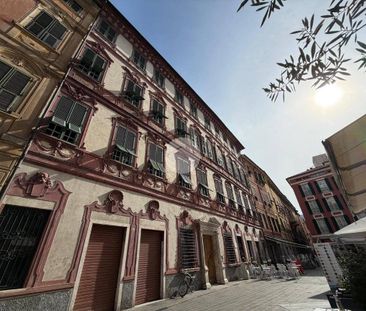 Quadrilocale piazza Sant'agostino 59, Centro Storico, La Spezia - Photo 1