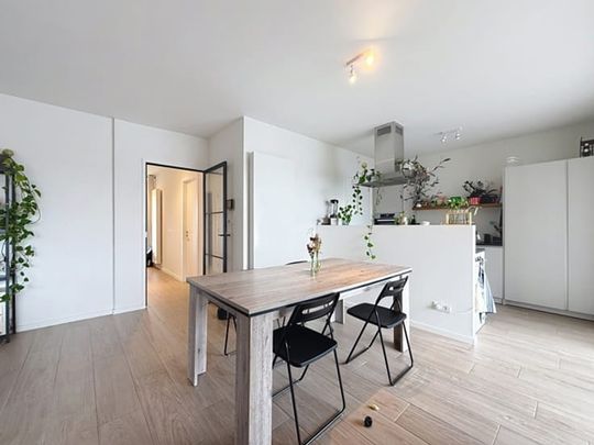 Appartement te huur - Photo 1