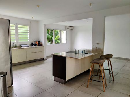 Location maison 4 pièces, 131.10m², Sainte-Luce - Photo 3