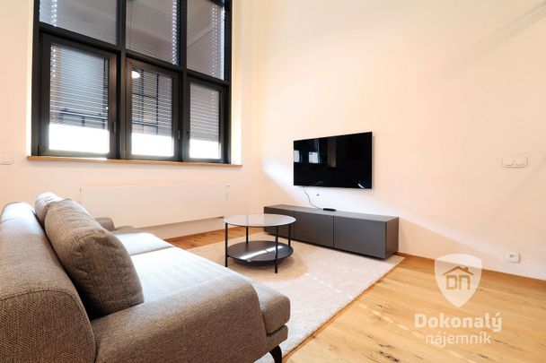 Pronájem bytu 2+kk 55 m² - Photo 1