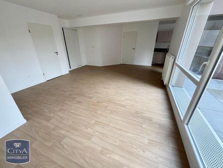 Location Appartement 3 pièces 67m² CAEN 14000 - Photo 3