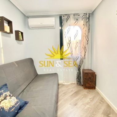 SEMI-DETACHED CHALET FOR RENT, 3 BEDROOMS AND 2 BATHROOMS IN TORREVIEJA - ALICANTE - Photo 1
