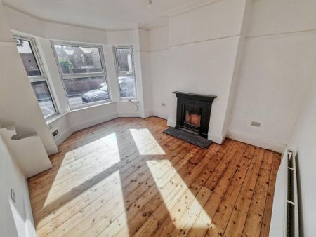 3 bedroom terraced house to rent - Photo 2