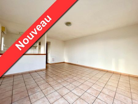 Location Appartement 2 pièces 50m² AUBENAS 07200 - Photo 2