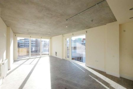 South Street, Romford, RM1 - Photo 3