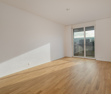 Moderne 4 1/2-Zimmerwohnung im Zentrum von Zug - Photo 3