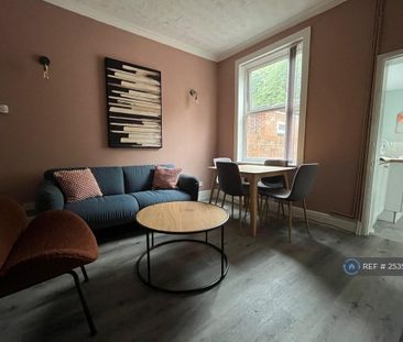 3 bedroom terraced house to rent - Photo 1