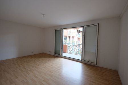 Apartment - Photo 2