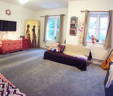 Alnwick View, Leeds - Photo 4