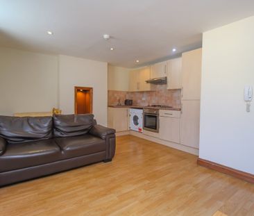 Bedford Street, Roath, Cardiff - Photo 1