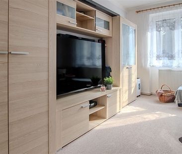 Pronájem bytu 3+1 65 m² - Photo 1