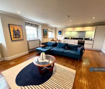 1 bedroom penthouse to rent - Photo 2