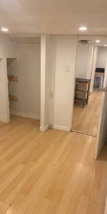 2 bedrooms basement Apart./ downtown Toronto Bloor & Ossington/ Subway - Photo 3