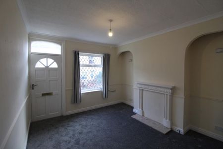 3 bedroom House To Let - Photo 4