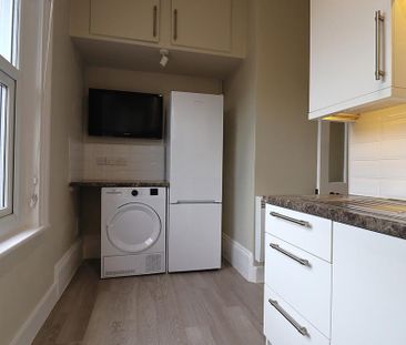 2 bedroom apartment to rent - Photo 6
