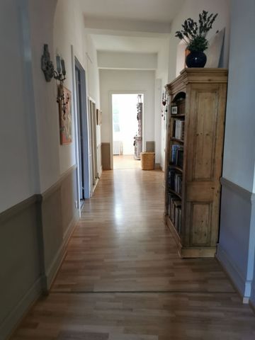 Location appartement 4 pièces, 180.00m², Gaillac - Photo 4