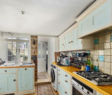 2 bedroom terraced house to rent - Photo 5