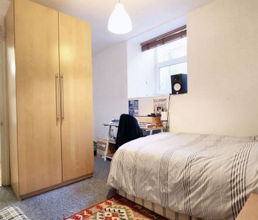 6 bedroom terraced house to rent - Photo 6