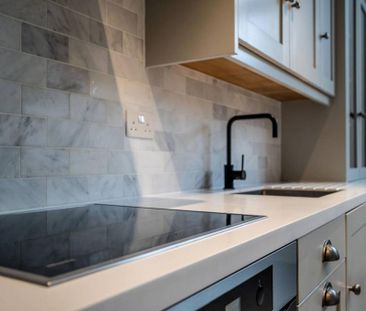 2 bedroom semi-detached house to rent - Photo 6