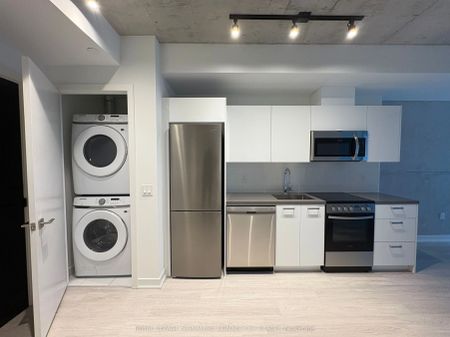 284 King Street E #306 - Photo 5