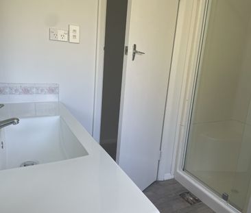 Tawa Living - Photo 3