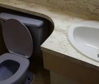 $1100 / 1br – 650ft2 – Spacious 1 Bedroom + Bathroom Apartment in u... - Photo 5