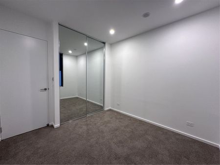 1907/408 Spencer Street - Photo 5